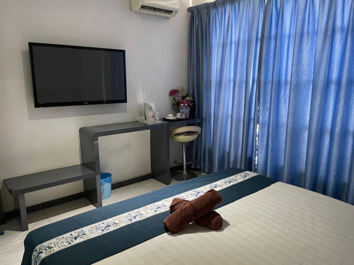 Dolphin Hotel Klang Dış mekan fotoğraf