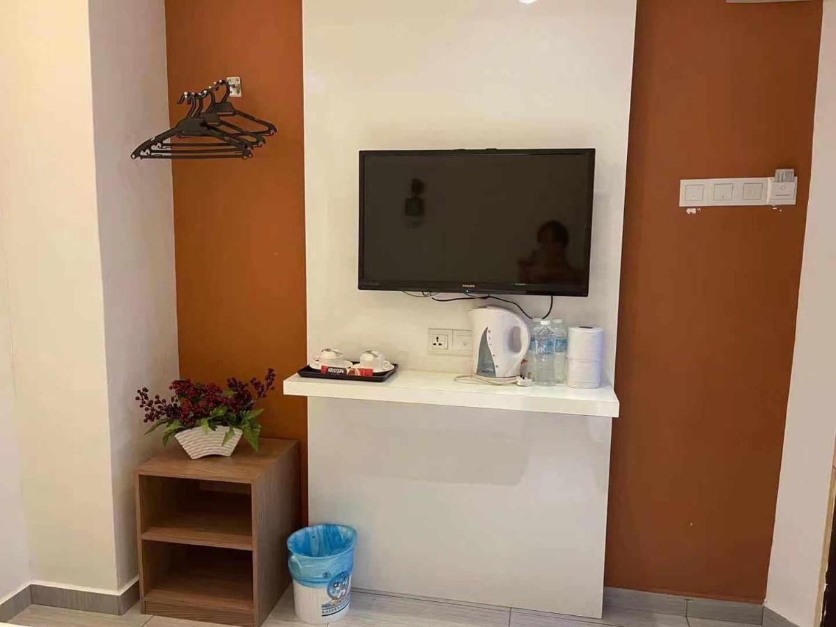Dolphin Hotel Klang Dış mekan fotoğraf